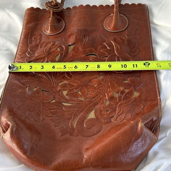 Patricia Nash Leather Handbag Tooled Brown Leather 17x12.5 Cavo Tote Excellent - Picture 3 of 9